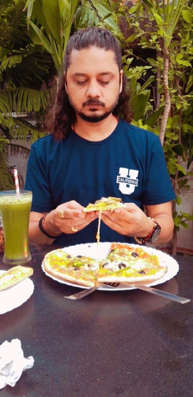 You And I Cafe Varanasi Exterior foto